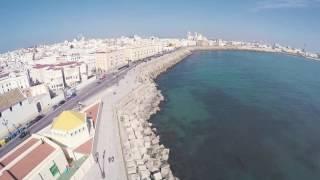 CÁDIZ, PLAYAS INFINITAS JUSTO A TU LADO