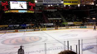 Joonas Lyytinen vs Ryan Zapolski      Finnish elite ice hockey League game - Kuopio Finland