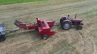 Massey Ferguson MF 158 mit Massey Ferguson MF 120 Hochdruckpress  19.07.2017 Stroh Pressen