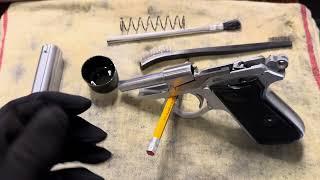 Cleaning the Walther PPK/S - PPK