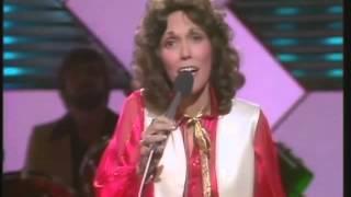 Karen Carpenter (Carpenters) - I Need To Be In Love