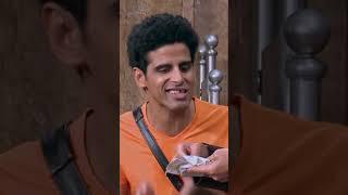 حمدي الميرغني مقدرش يمسك نفسه من الضحك #اللوكاندة
