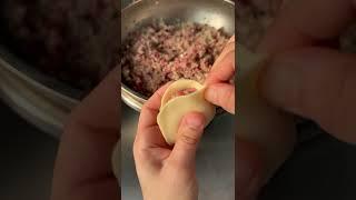 @The-Mr-dumpling || ladies foverite momo ||Mamtu folding tricks||  #dumplings