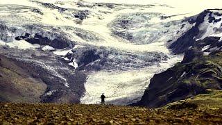 Hiking 80km the Laugavegur Trail in Iceland