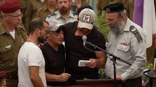 בדמעות ובקריאה להמשיך: הלוחמים עומר סמדג'ה וסעדיה דרעי הובאו למנוחות