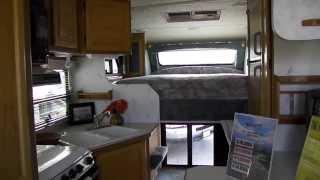 2002 LANCE 1130 TRUCK CAMPER