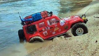 Rc car rubicon mudding in water ,rc crawler 13