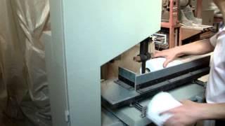 Toilet paper cutting machine