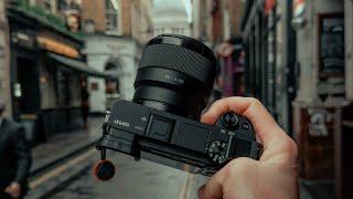 Sony A6400 City Street Photography |  BEST BUDGET Lens Sony 50mm F1.8 [London]