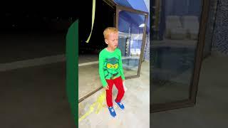  Îi SPERII  I scare my parents  Prank #shorts by #melimi