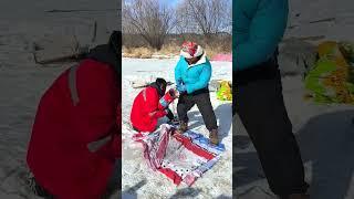 Wow Absolutely Snowing Season Fishing Showdown Ice vs Open Water #shorts #viral #fishing