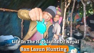 Income Source And Life In The Highlands Of Nepal || Ban Lasun Digging In Manang