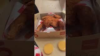 Mukbang Richeese 1 ekor #ms #mukbang #ayam #richeese #teman #fypシ゚viral #fypshorts