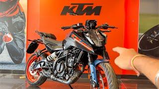 2025 New KTM Duke 250 BS7 Full Review 