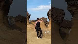 TikTok star Karl Limpin #karllimpin (3.3M Followers) danced to SB19's MOONLIGHT!