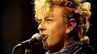 The Stray Cats -  Gene and Eddie (Live on Letterman 1990)