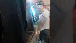 My partna knows what's up. DoucheFlute mid-weld. #vape #rap #welding #partner #welder #work #weld