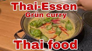 Thai-Essen Grün curry mit Reis Nudeln Thai food