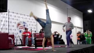 Amy Jo Johnson ( pink ranger ) performing a handstand at the TGPCC 2016