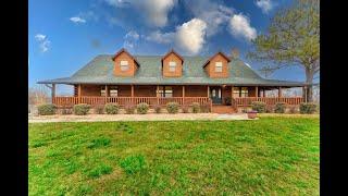 Log  Cabin fot Sale in Missouri Ozarks | United Country Real Estate