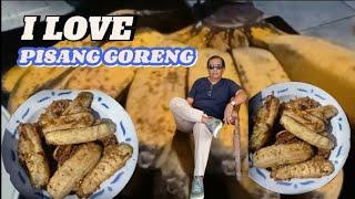 pisang goreng mudah dan legit dimakan, manis lagi, pisang kepok tepung gula dan garam secukupnya.