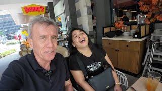 Denny's in the Philippines!