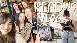 reading vlog • meeting booktube friends, old hobbies, summer walks & finishing books