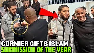 Daniel Cormier GIFTS Islam Makhachev Submission Of The Year Award (VIDEO)