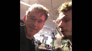 A-HA MORTEN HARKET STOPPING FOR FUEL AT THE SAME TIME AS PETRIKOR BAND MEMBER OCTOBER 27TH 2018