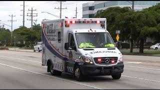 Ein Deutscher in den USA | Medic 22 Lee County EMS in Cape Coral [4-fach Frontblitzer]