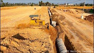 Experience Operating Skills Bury The Twin Sewer System & Stronger KOMATSU Pushing Stone Building