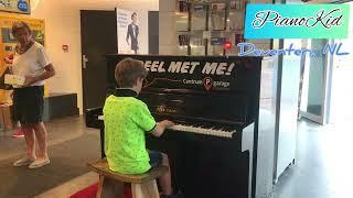 PublicPianoKid playing in Deventer, NL