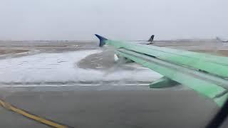 Snowy Takeoff from Chicago-O'Hare (ORD) - United Airbus A319-131 (N826UA)