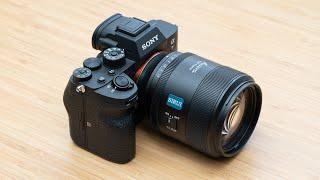 SIRUI Aurora 85mm F1.4 Review - Lens Surprise of the Year [ 61 MP ]