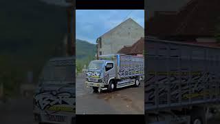 #truckindonesia #truktertua #truckdriver #truck #cantercumunity #trukoleng #cantermodifikasi #canter