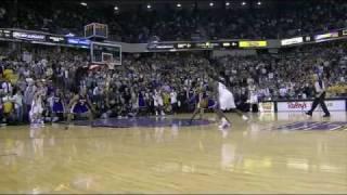 Tyreke evans last seconds against Kobe Bryant