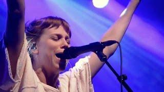 Love Is Unafraid (Spontaneous Worship) - Steffany Gretzinger and Amanda Cook | Bethel Music