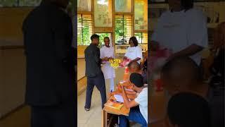 The heartwarming moments UNICAL students surprised their lecturer with mouthwatering gifts ,great.