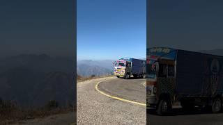 Pahadi Gudan | Nepali Jhilke Truck | Zunge Daai