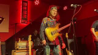 MIKE MCLAUGHLIN-HORNENEMA TG3 LIVE