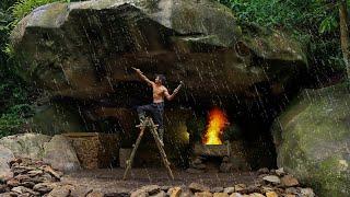 I Chiseled a Giant Rock To Build a Warm Shelter in the Rain Forest, Precious Tea, Catch and Cook