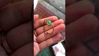 刚做好的一枚路路通，做吊坠还是手珠？#天然翡翠#天然翡翠 #翡翠 #翡翠吊坠 #翡翠手镯 #自然 #手工 #shorts #玉石