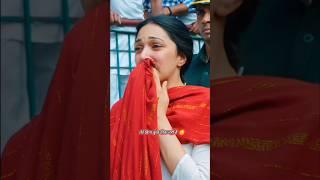 किसको दर्द सुनाएँ अपना | Gadar | Aesthetic #tears #pain #missyou #sad #love #status #lostlove 