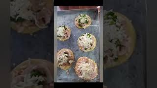 mini pizza in Iran 