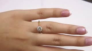 Round Cut Solitaire Engagement Ring DR067