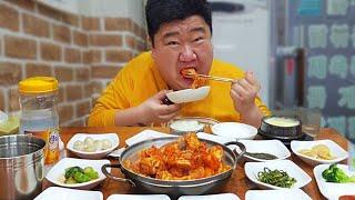 35년된 노포식당에서 14첩 반상 닭볶음탕 먹방ㅣEATING SHOW MUKBANGㅣ