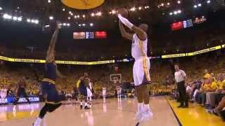 Stephen Curry's Sweet Behind-the-Back Dish to Barbosa