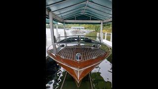 Customized late 50's 26' Chris Craft Continental for Sale