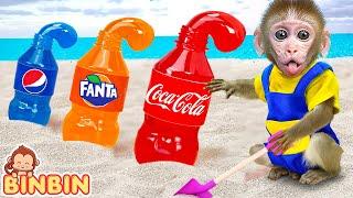 Monkey Binbin Goes Fishing Rainbow Jelly Bottle And Swims in the Pool with Friends | MONO BINBIN ESP