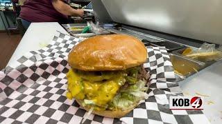 NM State Fair's green chile cheeseburger winner